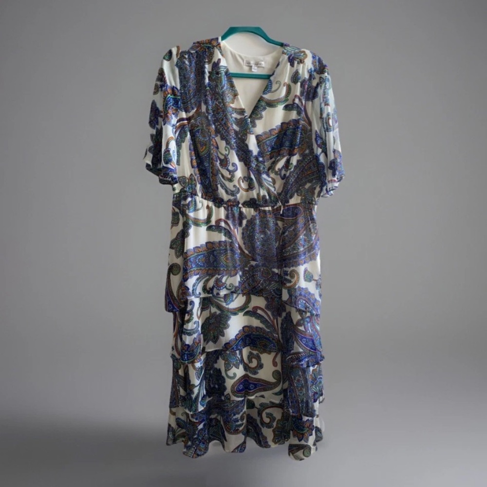 Sandra Darren Surplice Flutter Tiered‎ Midi Dress Paisley Large Missing Belt